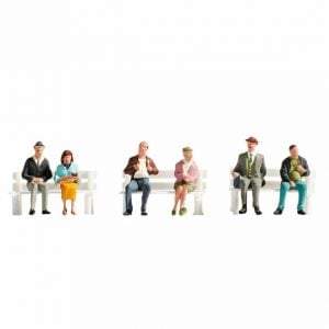 Figurines [HO] : "Voyageurs assis" - NOCH 15242